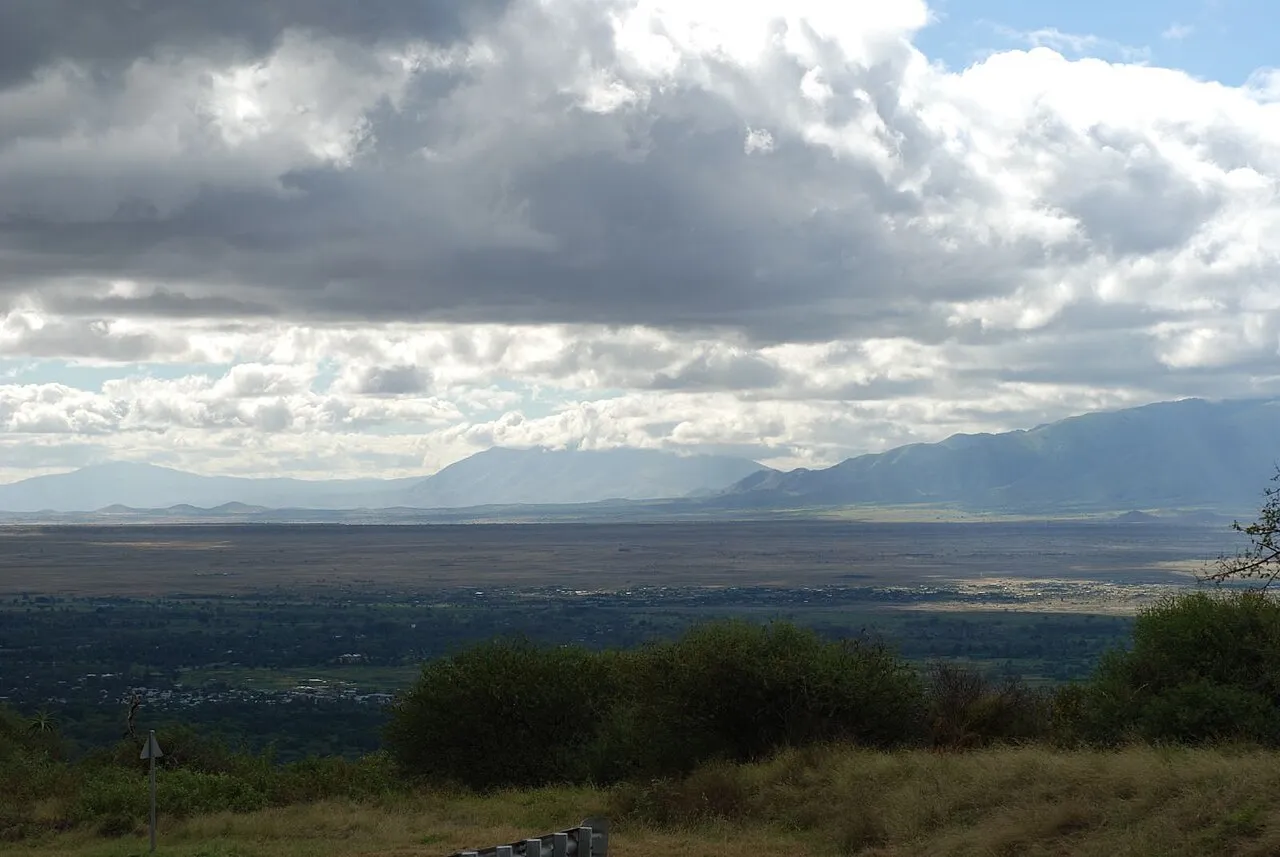 Great Rift Valley, Tanzania2.jpg